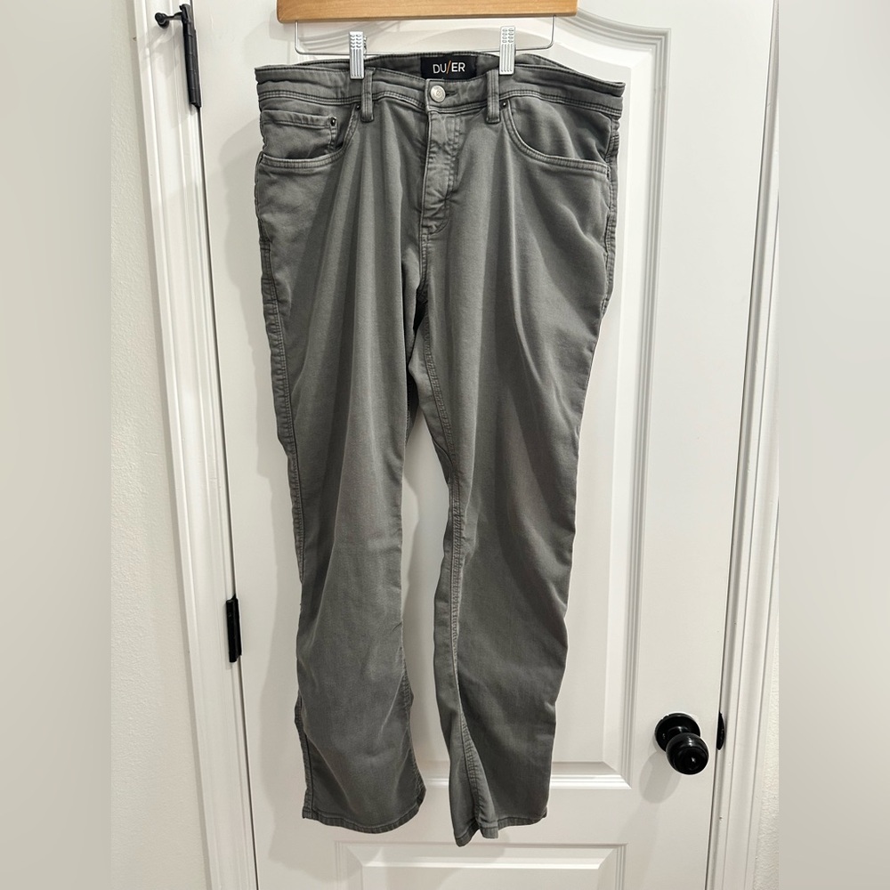 DUER Men's Gray Chinos